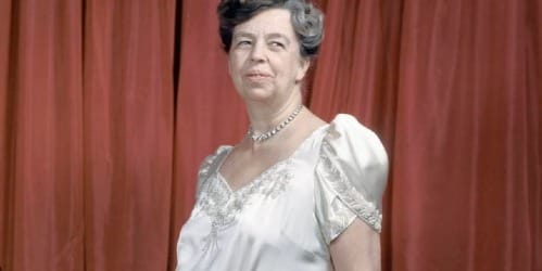 Aforisma Eleanor Roosevelt: Il futuro appartiene a coloro che credono nei sogni - Crescita personale